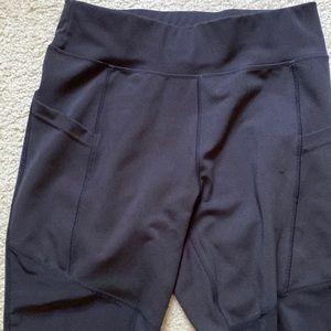 Leggings pop fit mesh cut out mid thigh and back of calf